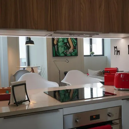 Marques Modern Art Apartment Lisbon